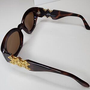Versace Sunglasses MOD-420 D , color 900. Pre- owned